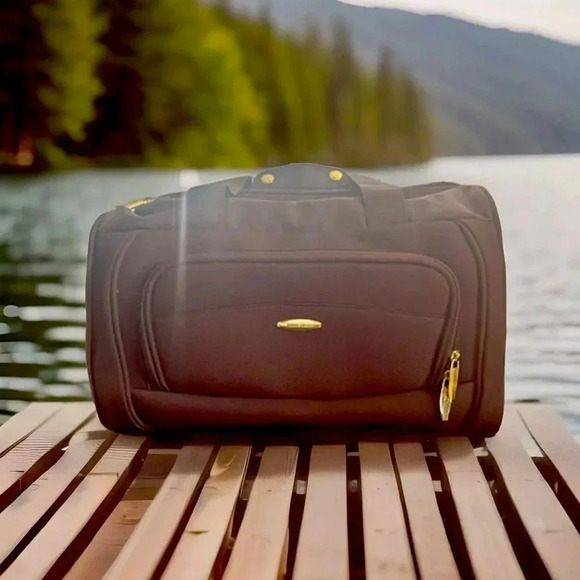 Pierre Cardin Overnight Travel Duffel Bag Brown 15x7.5x10" Strap Missing. - Picture 1 of 7